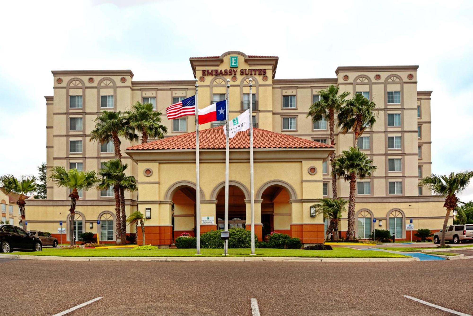 Embassy Suites By Hilton Laredo Exterior photo